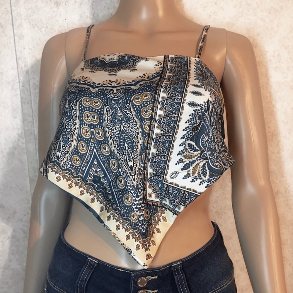 SHEIN BANDANA CROP TOP